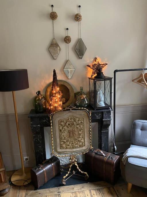 L'Appartement Du Voisin D'Hugo Besancon Bagian luar foto